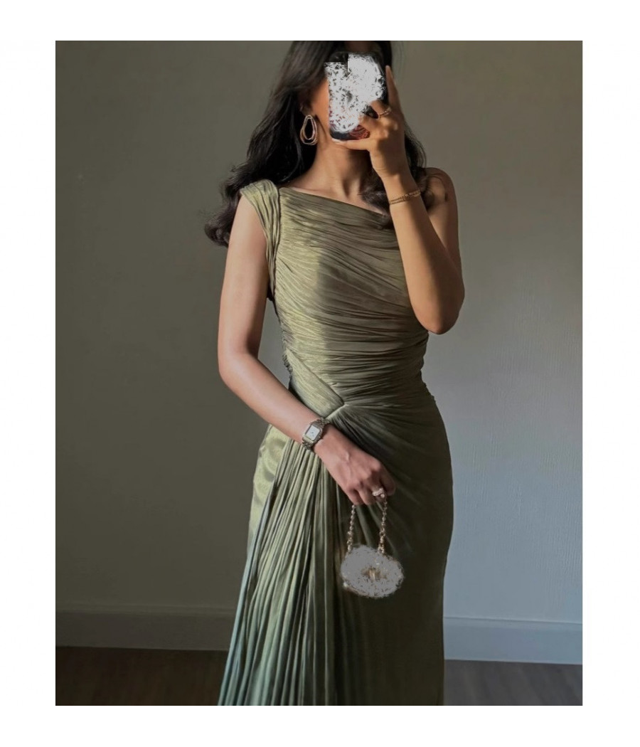 Green Pleated Belt Ribbon Evening Dress